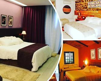 Hotel Fazenda Parador Maritacas - Cinco Lagoas - Bedroom