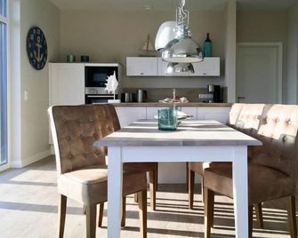 Ferienhaus Klint in Lancken - Lancken-Granitz - Dining room
