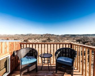 Hand-Crafted Tiny House Getaway On Idyll - Jean - Parveke