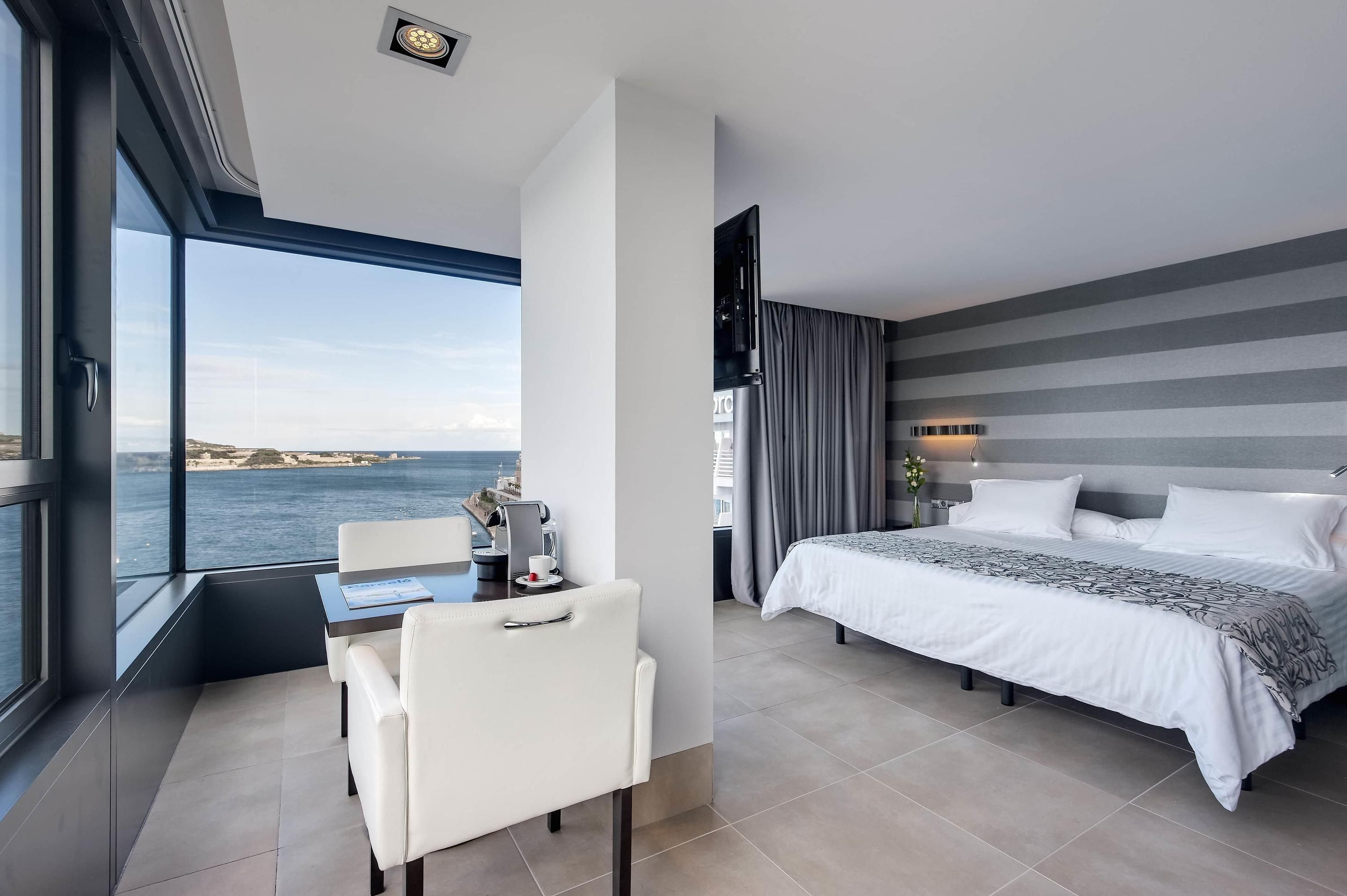 Barceló Hamilton Menorca - Adults Only - Es Castell - Bedroom