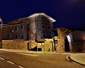 Arco di Vino - Tourist Location - Marano di Valpolicella - Building