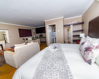 Kleinplasie Guesthouse - Springbok - Habitación