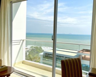 Ttc Hotel Michelia - נה טראנג - מרפסת