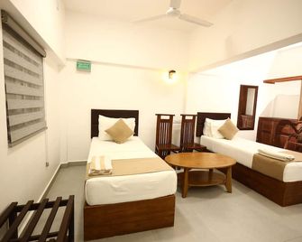Reecha Hotel Mullai - Kilinochchi - Bedroom
