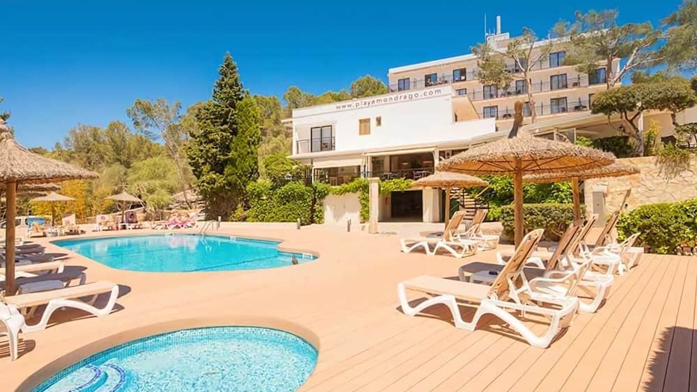 Hotel Playa Mondrago