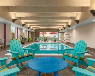 Home2 Suites By Hilton Ridley Park Philadelphia Airport South - Ridley Park - Piscina