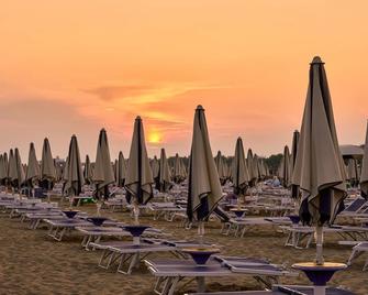 Appartamenti La Quercia - Bibione - Spiaggia