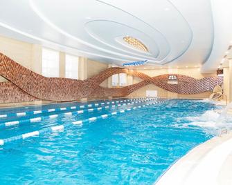 Boutique Hotel Health Club&spa Grandprix - Astana - Pool
