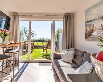 House in Mynytho with Sea & Mountain Views - Llanbedrog - Sala de estar