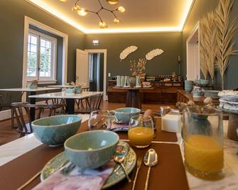 Casa Portuguesa - Charming House - Ponta Delgada - Restaurant