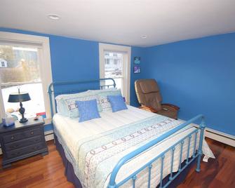 New Lovely Vermont Hamlet Home near Rock River - Newfane - Habitación