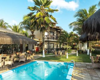 بوزادا ريكانتو دو لوبو - بورتو دي جاليناس - حوض السباحة