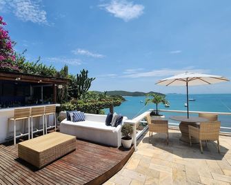 Byblos Pousada - בוזיוס - פטיו