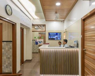 Hotel Royal Castle - Mumbaj - Recepcja