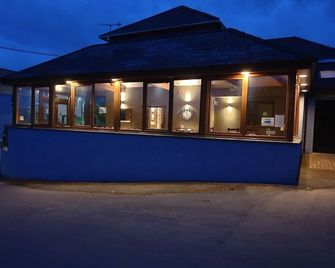 Grannell Hotel - Lampeter - Building