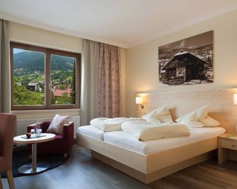 Family & Sporthotel Kärntnerhof - באד קליינקירכהיים - חדר שינה