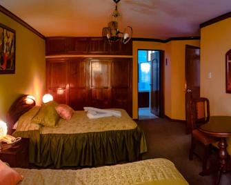 Hostal Monumental - Cajamarca - Schlafzimmer
