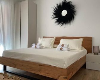 Cà dei Ferro - Lido di Jesolo Bright apartment two steps from the beach. - Lido di Jesolo - Bedroom