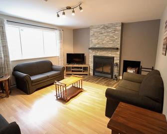 Chalets Lanaudiere - Rawdon - Living room