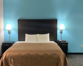 Quality Inn and Suites - Edgefield - Habitación