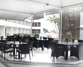 คาซ่า ฟรานซิสโก ซวีร์นาวากา - เควนาวากา - ร้านอาหาร