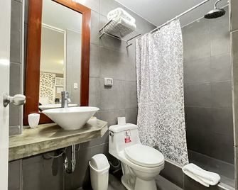 La Casa Del Viajero - Lima - Baño