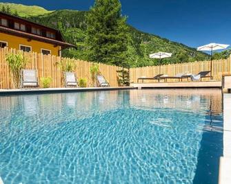 Familien Appartement Patschgstuhl - Alpinspa zur Post - Bad Gastein - Pool