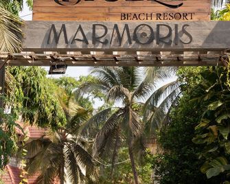 Sea Breeze Beach Resort - Mahabalipuram