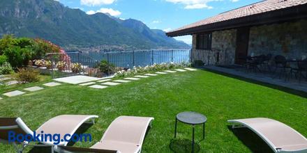 Image of hotel: Alba E Tramonto Appartamenti Vista Lago