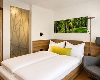 Hotel Garni Vier Jahreszeiten - Bad Füssing