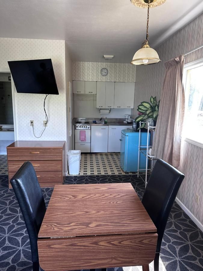 Park Inn Motel