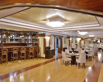 Ganjali Plaza Hotel - Baku - Bar