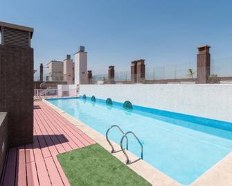 Apartamentos VR Suite - Santiago de Chile - Piscina