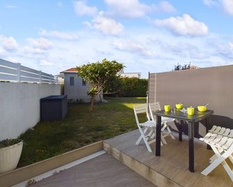 Maison Pour 4 Entre Plages Et Marais Sal - Saint-Gilles-Croix-de-Vie - Balcon