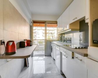 Superb 1 bedroom appartement - close to Croisette - קאן - מטבח