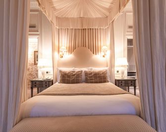 Domaine Les Crayeres - Reims - Schlafzimmer