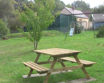 Restored Farm Land Leisure & Son In Quiet At The Edge Braye - Lunay - Patio