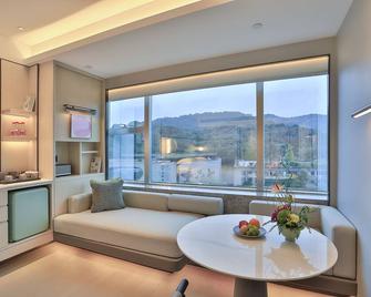 Narada Grand Hotel Zhejiang - האנגג'ואו - סלון