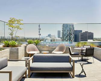 AC Hotel by Marriott Beverly Hills - Los Angeles - Balcony