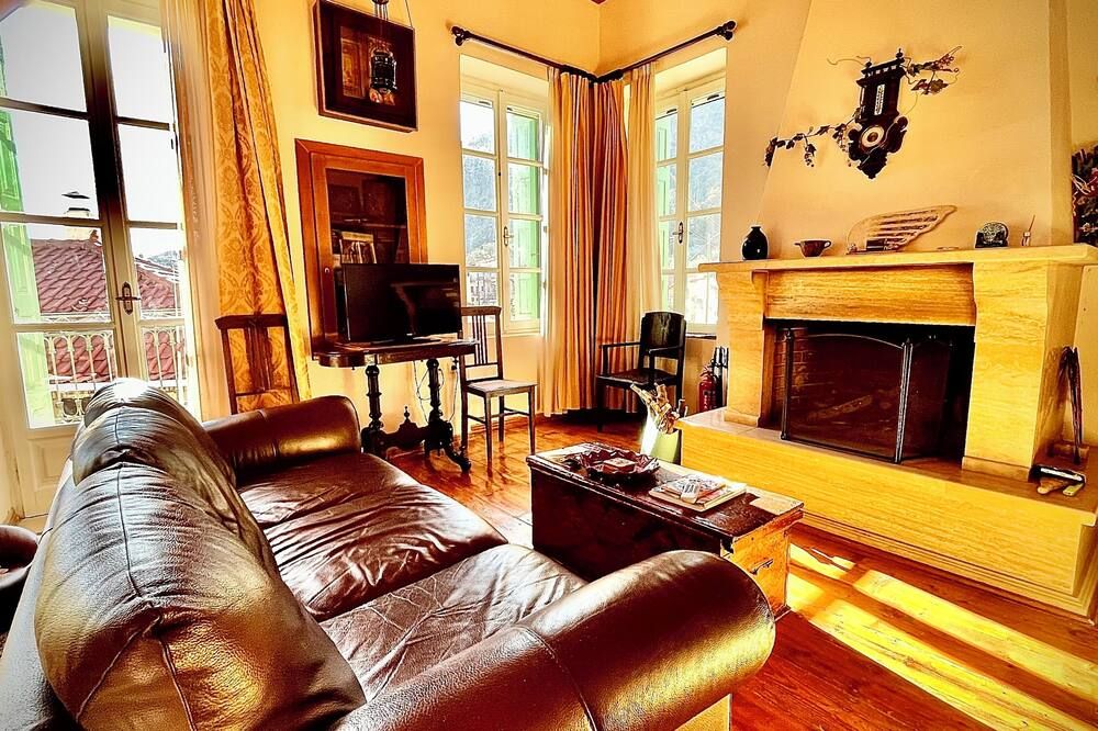 جيستهاوس جيروفوتس