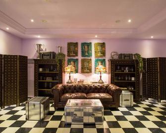 Jinhue Hotel - Luye Township - Lounge