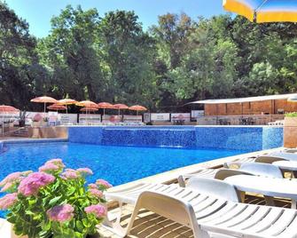 綠色樂園酒店 - 金沙 - 瓦爾納 - 游泳池