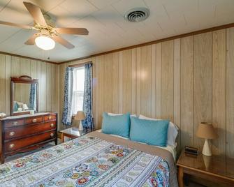 Our Home is Your Goal When You Play @ DE Turf - Frederica - Habitación