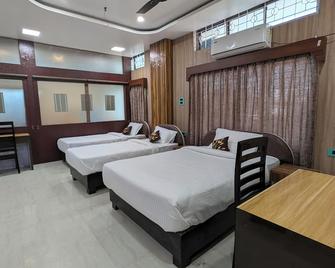 Woodland Guest House - Jorhāt - Habitación