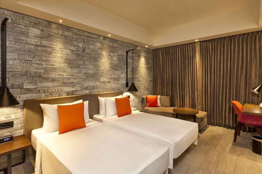 Lemon Tree Premier City Center Pune - Pune