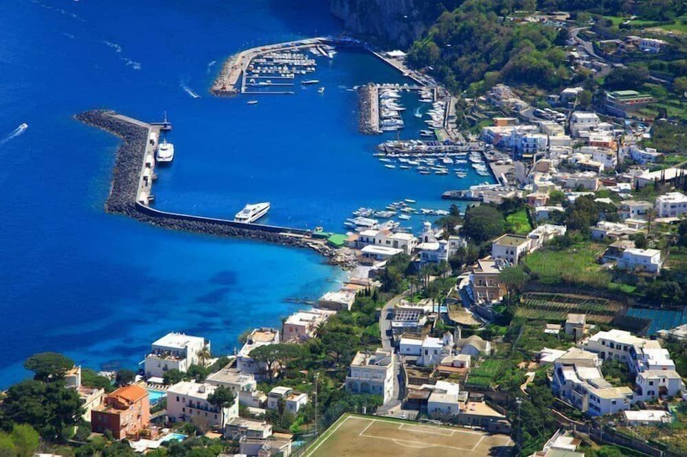 Hotel Syrene - Capri - Outdoor view