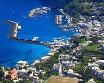 Hotel Syrene - Capri - Vista esterna