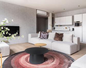 348 Suites Short Stay - The Hague - Living room