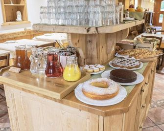 Antica Residenza de Poda - Flavon - Buffet