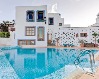 La Casona de Yaiza I Hotel Emblematico - Yaiza - Pool